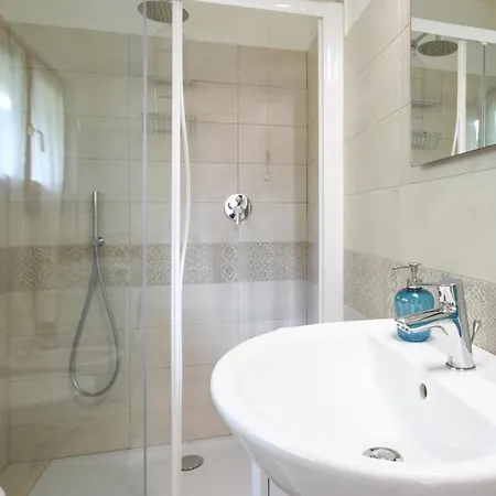 Apartamento Cupido Gardone Riviera
